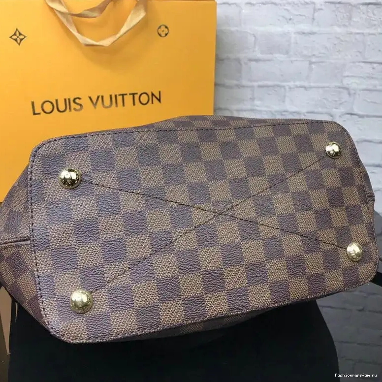 Fashionrepsfam ru Bags 19T1L0074 LV 0820